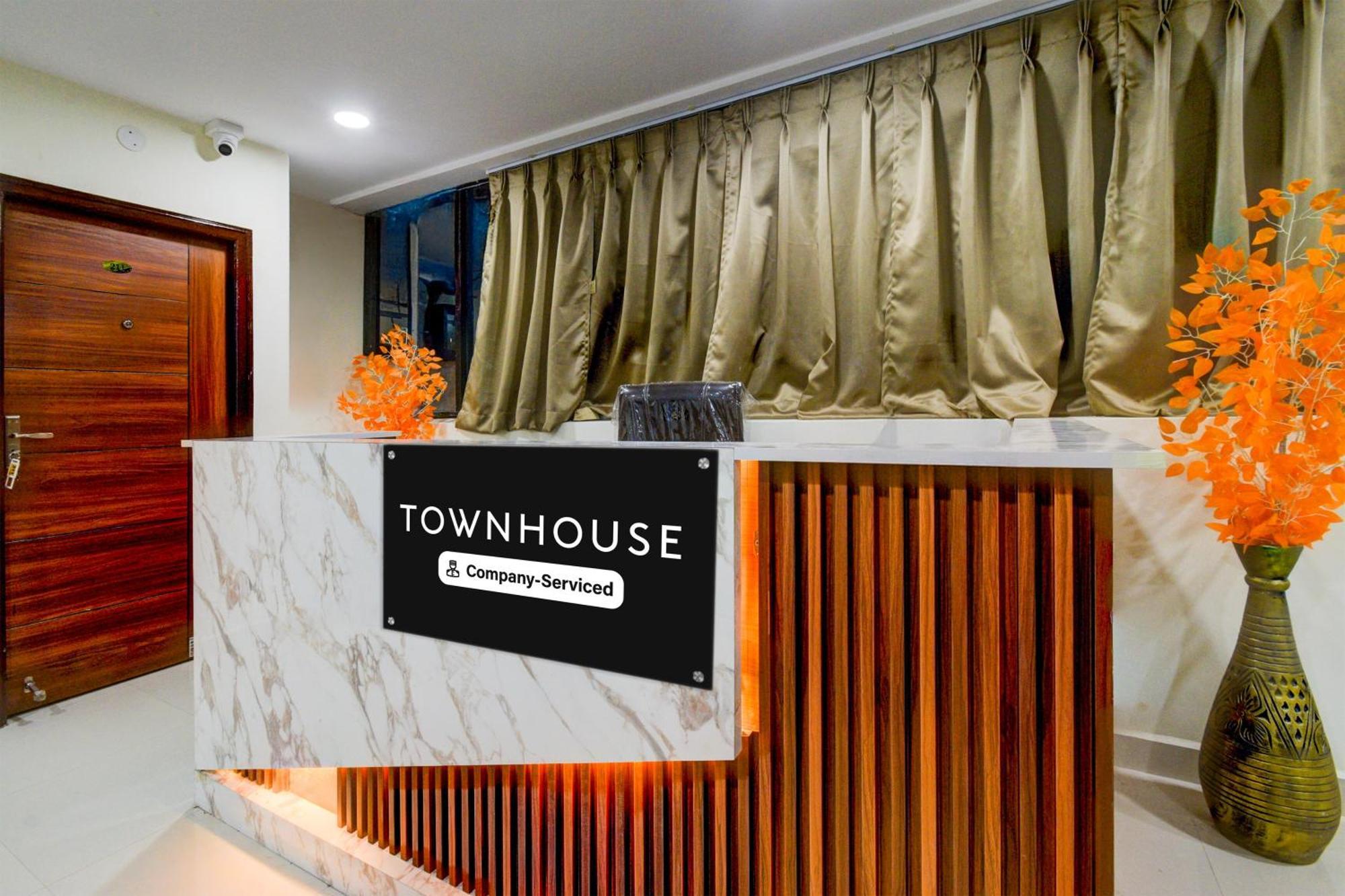 Super Townhouse Kukatpally North Formerly Munagala Arcade Haidarábád Kültér fotó